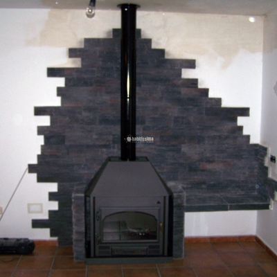 Colocación de piedra en chimenea