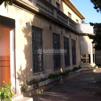Fachada casa antigua (escuela)
