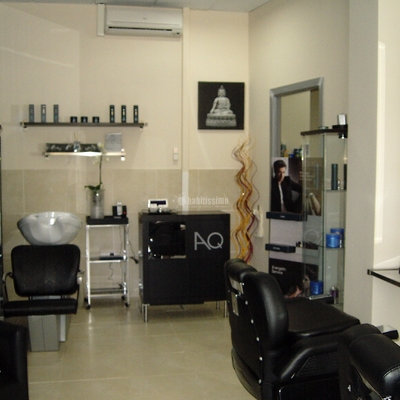 Licencia de apertura de peluquería de caballeros Adrián Quinta