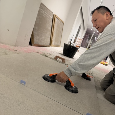 Reforma de local comercial – Solado porcelánico de gran formato
