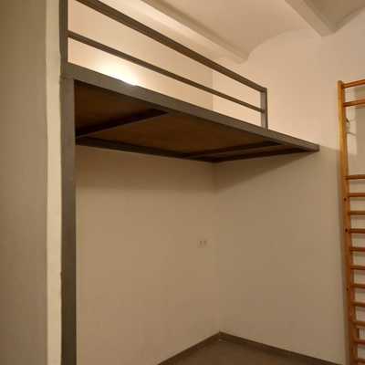 Construcción de cama alta, o altillo entre piso con hierro y madera