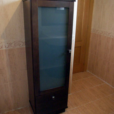 Armario columna color wengue