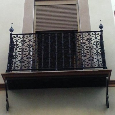 Restauración de Balcones en c/ Santa Clara, Sevilla