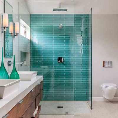 Baño azulejos verdes
