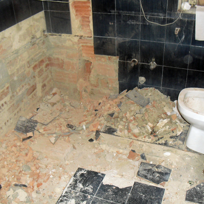 Baño a reformar DURANTE