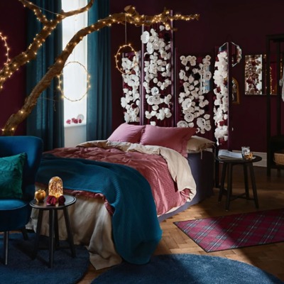 CAMA CON COLCHÓN DE IKEA