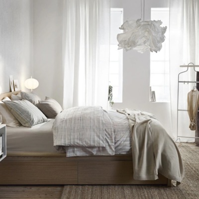 CAMA CON COLCHÓN DE IKEA