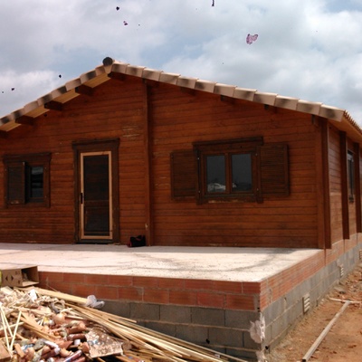 Casa de madera (montaje completo), Castellón
