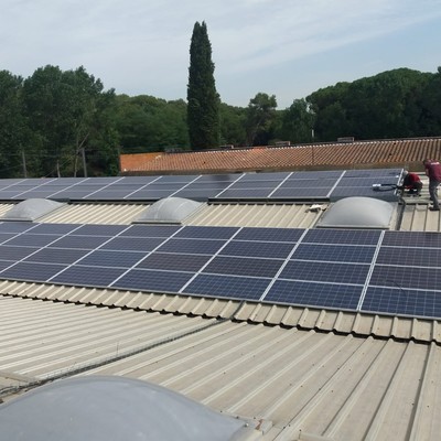 INSTALACION FOTOVOLTAICA EN EMPRESA DE CANOVELLES, BARCELONA