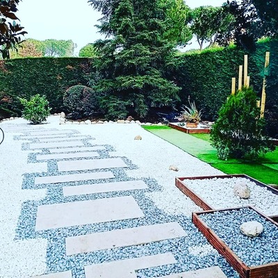 Reforma exteriores, Jardines