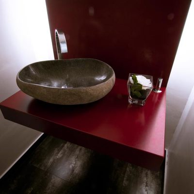 Diseño baño a medida con iluminación integrada