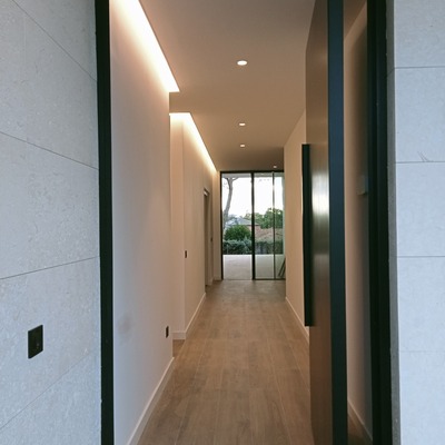 Chalet nuevo con garaje y piscina