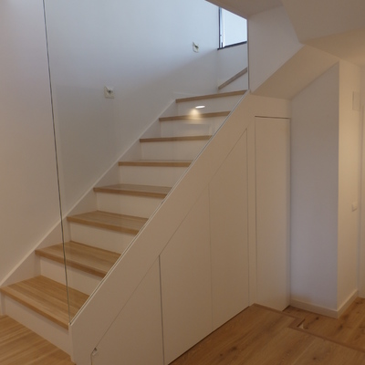 Escalera desde planta inferior
