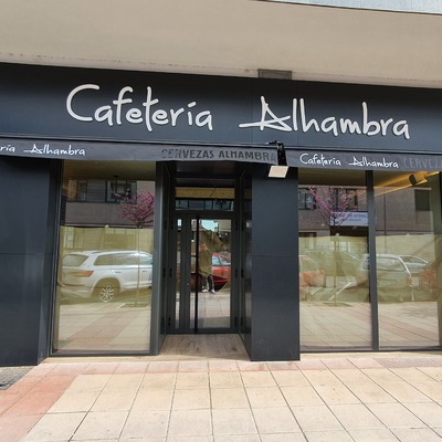 Bar alhambra