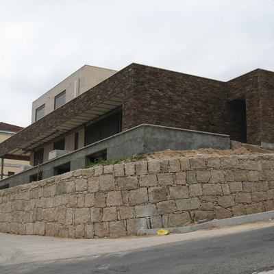 VIVIENDA UNIFAMILIAR EN OURENSE