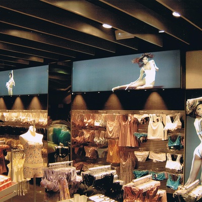 Interior 2