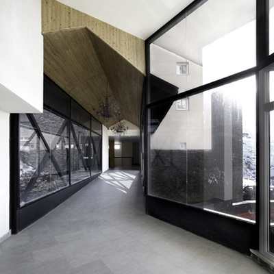 Interior pasarela