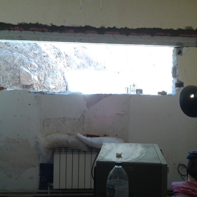 Montando una ventana pa una cosina