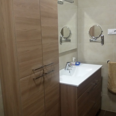 Mobiliario de baño.