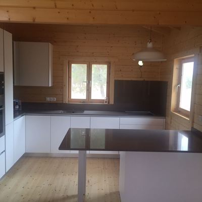 Mod. Hennel / 100