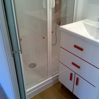 Pequeño mueble de lavabo