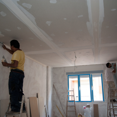 PEQUEÑOS TRABAJOS PLADUR, ALISADO Y PINTURA