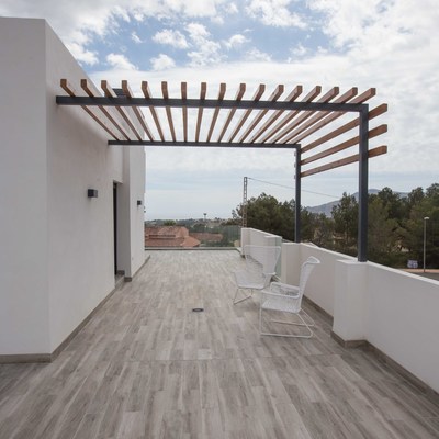 Pérgola cubierta