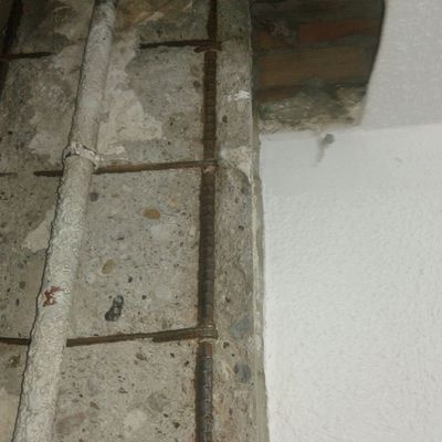 Pilar en mal estado