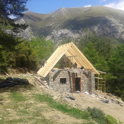 Diseño y realización de casa alta montaña