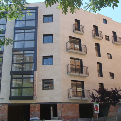 Rehabilitación fachada calle Hostafrancs 1 de Barcelona