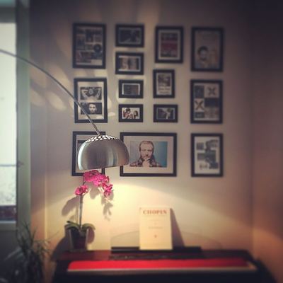 Salon con música