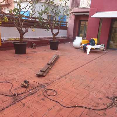 Impermeabilización de terrazas en Barcelona para comunidades y viviendas particulares.