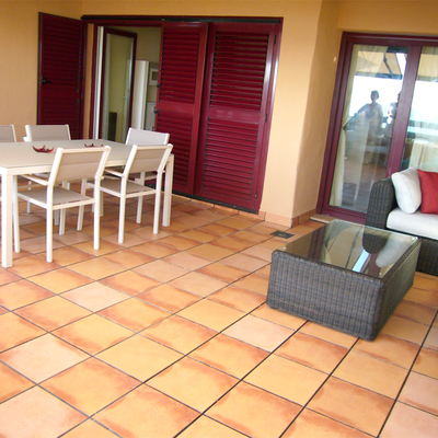 Terraza: salón comedor exterior