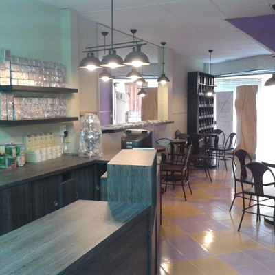 Pintura Y Decoración De Una Cafeteria En Sant Celoni