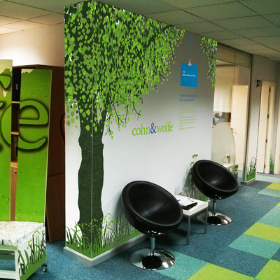 Zona de espera y acceso a administración