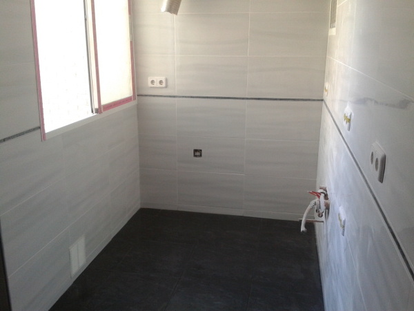Solado Terminado Foto: Alicatado y Solado Terminado de Hrj Solutions, S.l. #1284401 ...