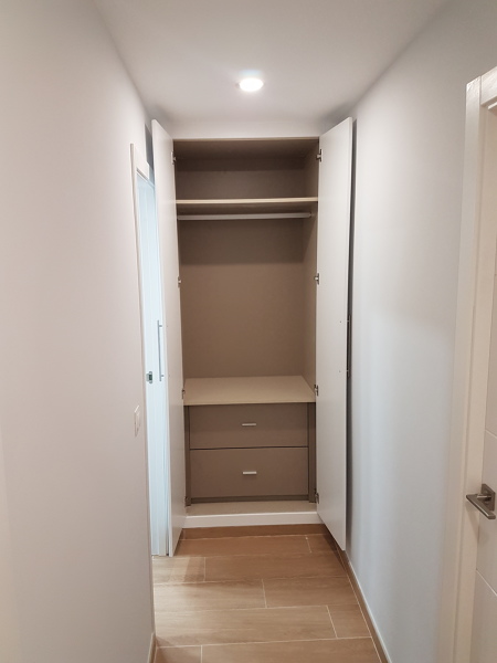 Foto: Armario Pasillo de Iberteco 2013 Sl #1432290 - Habitissimo