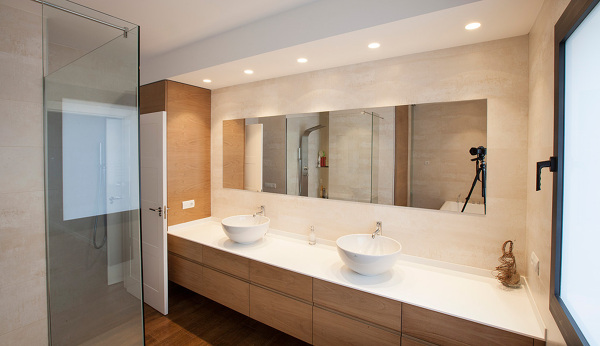 Foto: Baño Blanco Madera Diseño de Boceto #907523 - Habitissimo