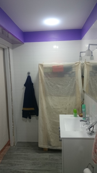Foto: Baño Entrada de Fernando Navareño #1650441 - Habitissimo