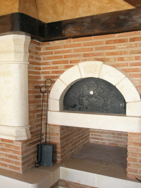Foto: Chimenea Abierta Gigante, con Horno de Chimeneastalaya #765624 -  Habitissimo