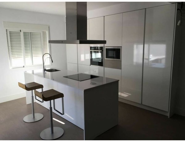 Foto: Cocina-isla de Vivir La Casa #1773373 - Habitissimo