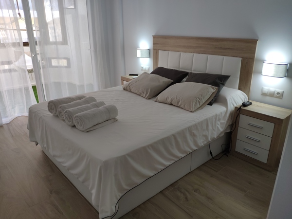 Dormitorio nuevo con armario