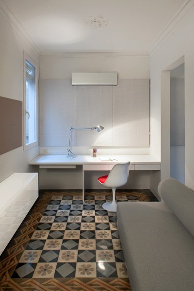 Foto: Estudio-habitación de Estudi de Disseny Agusti Costa #910375