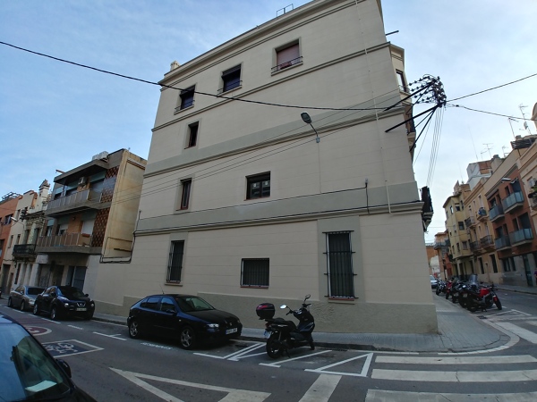 Façana lateral