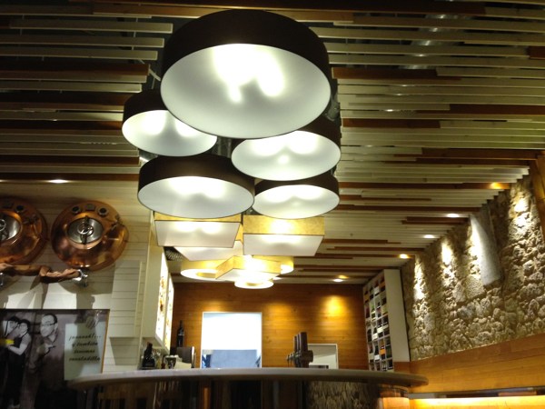 Foto: Iluminacion General de Proyektamos Arquitectura Y Diseño Interior