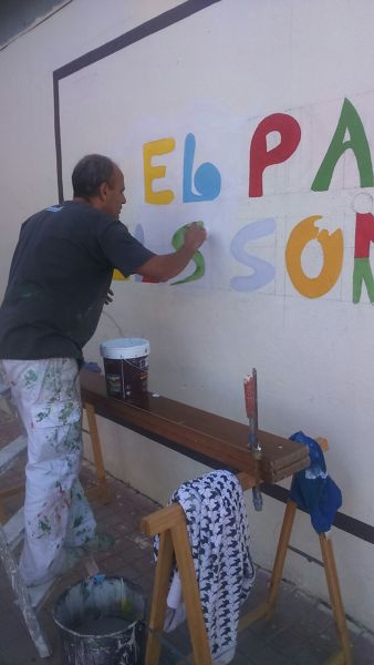 Pintando el mural