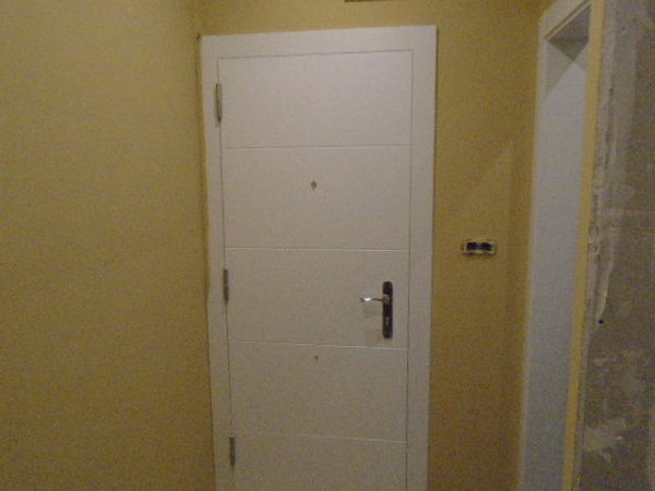 PUERTA ENTRADA