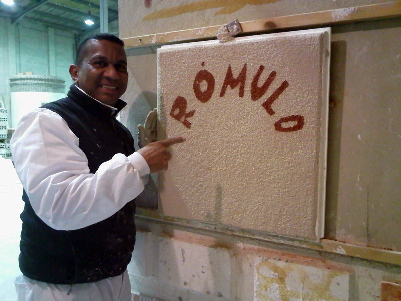Rómulo.Pintor Profesionalidad y seriedad