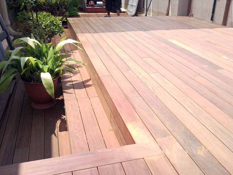 TARIMA EXTERIOR IPE EN ÁTICO