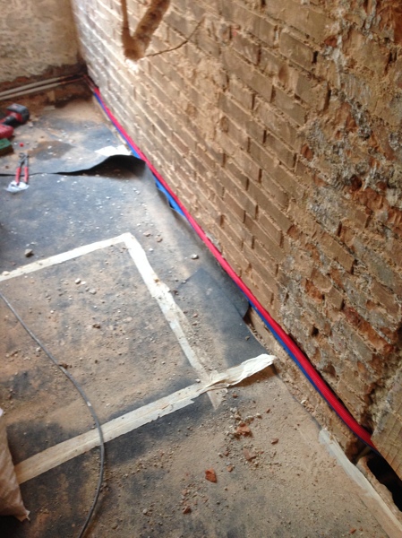 Foto: Tuberías Calefacción Empotradas de Proycer España Obras ...